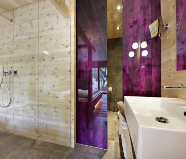 Bathroom with shower - Romantic Nature