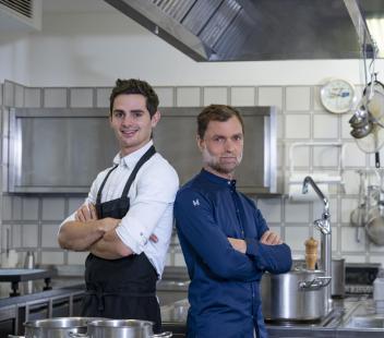 Max and Alfons in the kitchen