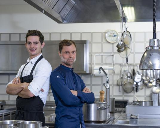 Max and Alfons in the kitchen