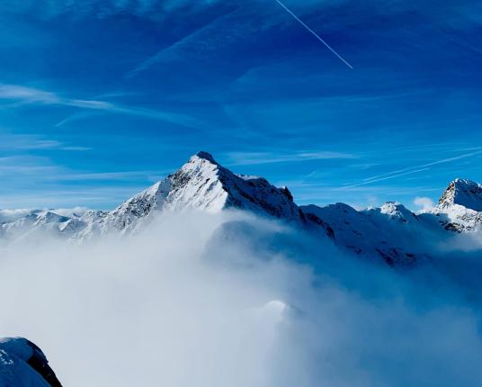 ratschingserhof-wandern-grosse-kreuzspitze-mit-nebel-winter